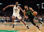 开云官网-凯尔特人客场擒下奇才，登东部第一