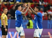 开云体育入口-阿尔巴尼亚队在激战中战胜对手，晋级下一轮