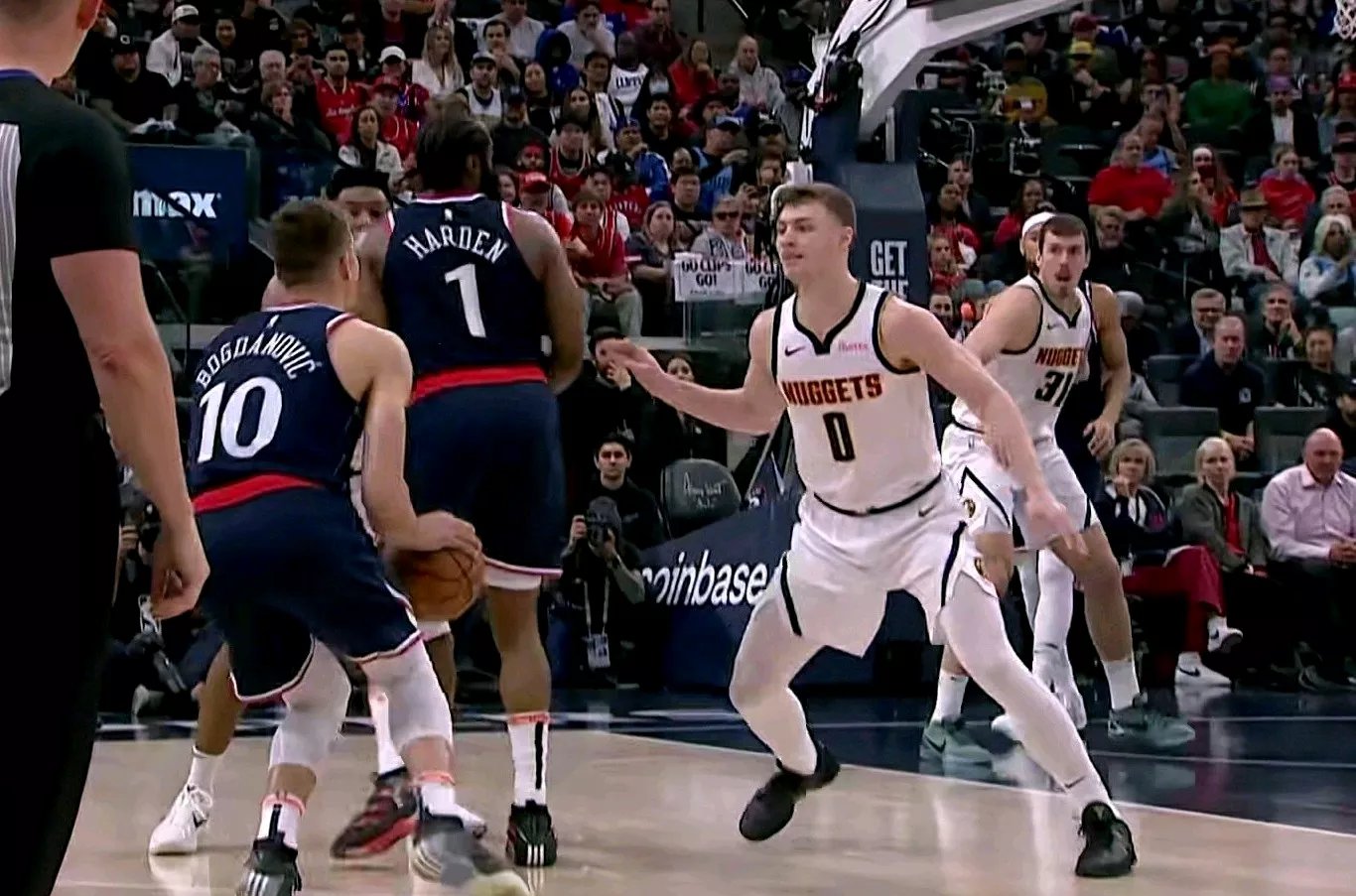 快船主场不敌爵士,遭遇连败 快船主场不敌爵士,遭遇连败