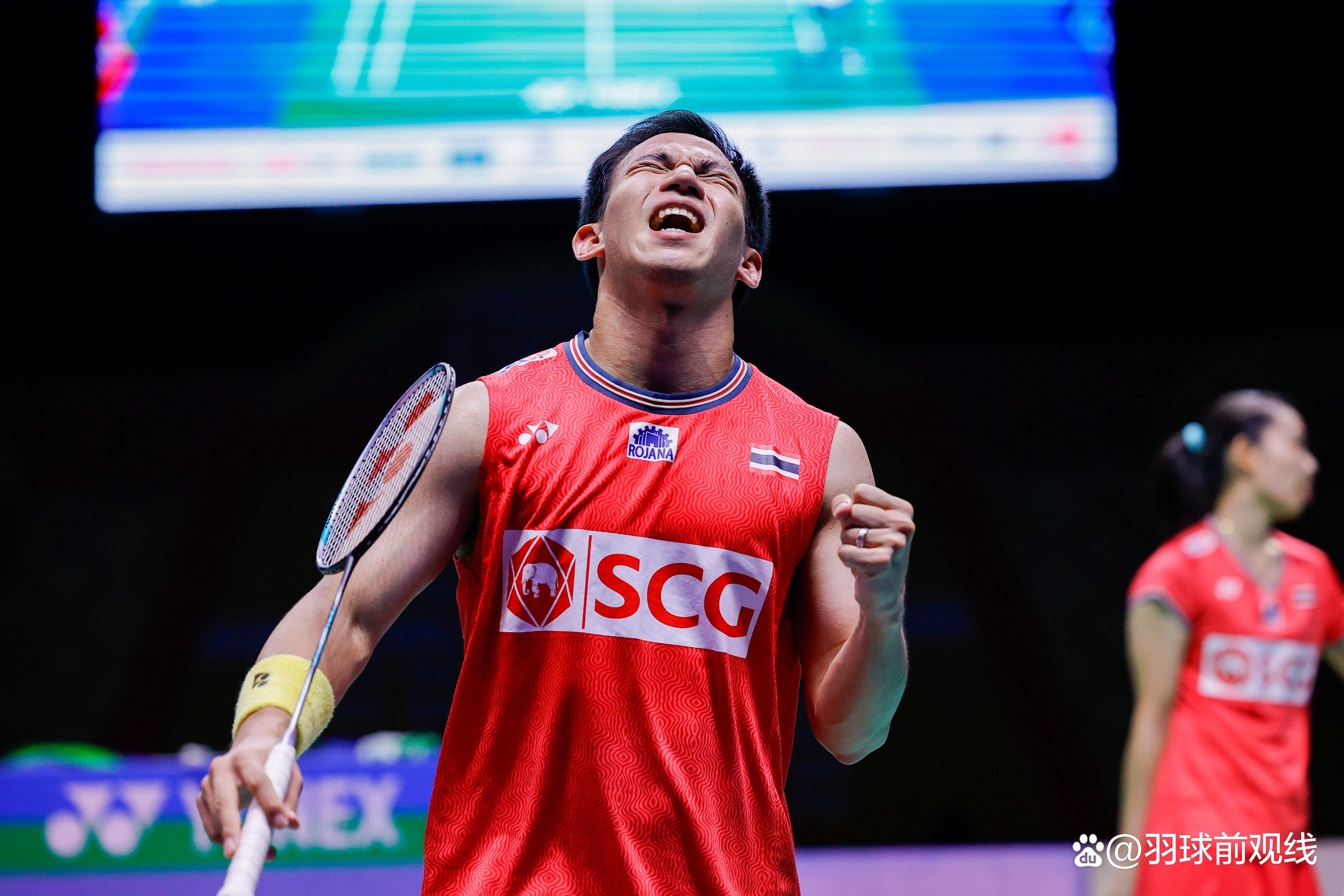 泰国选手在羽毛球比赛中实现逆袭 泰国选手在羽毛球比赛中实现逆袭