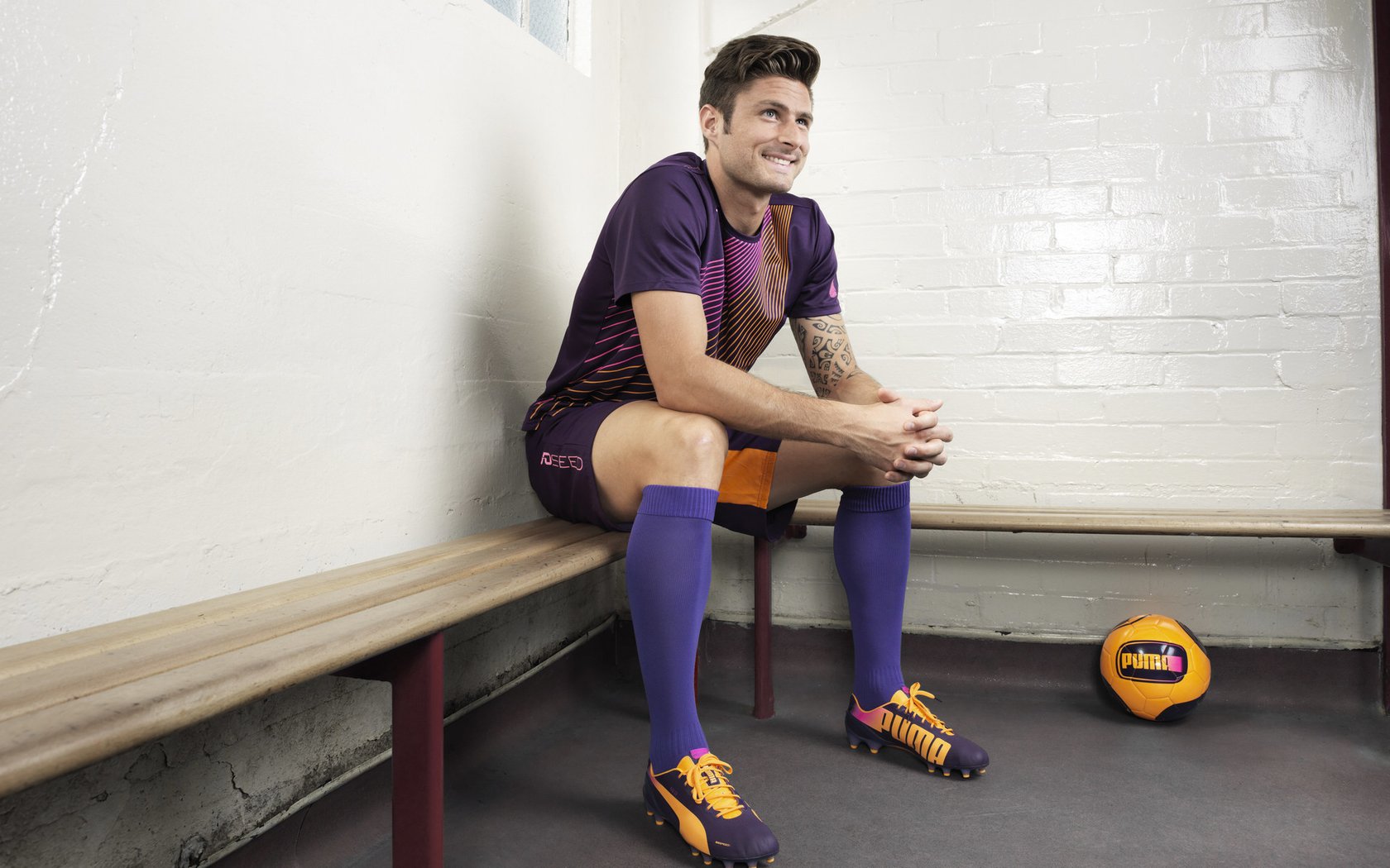 孤独天才与无名之师,足球世界的两极胜利