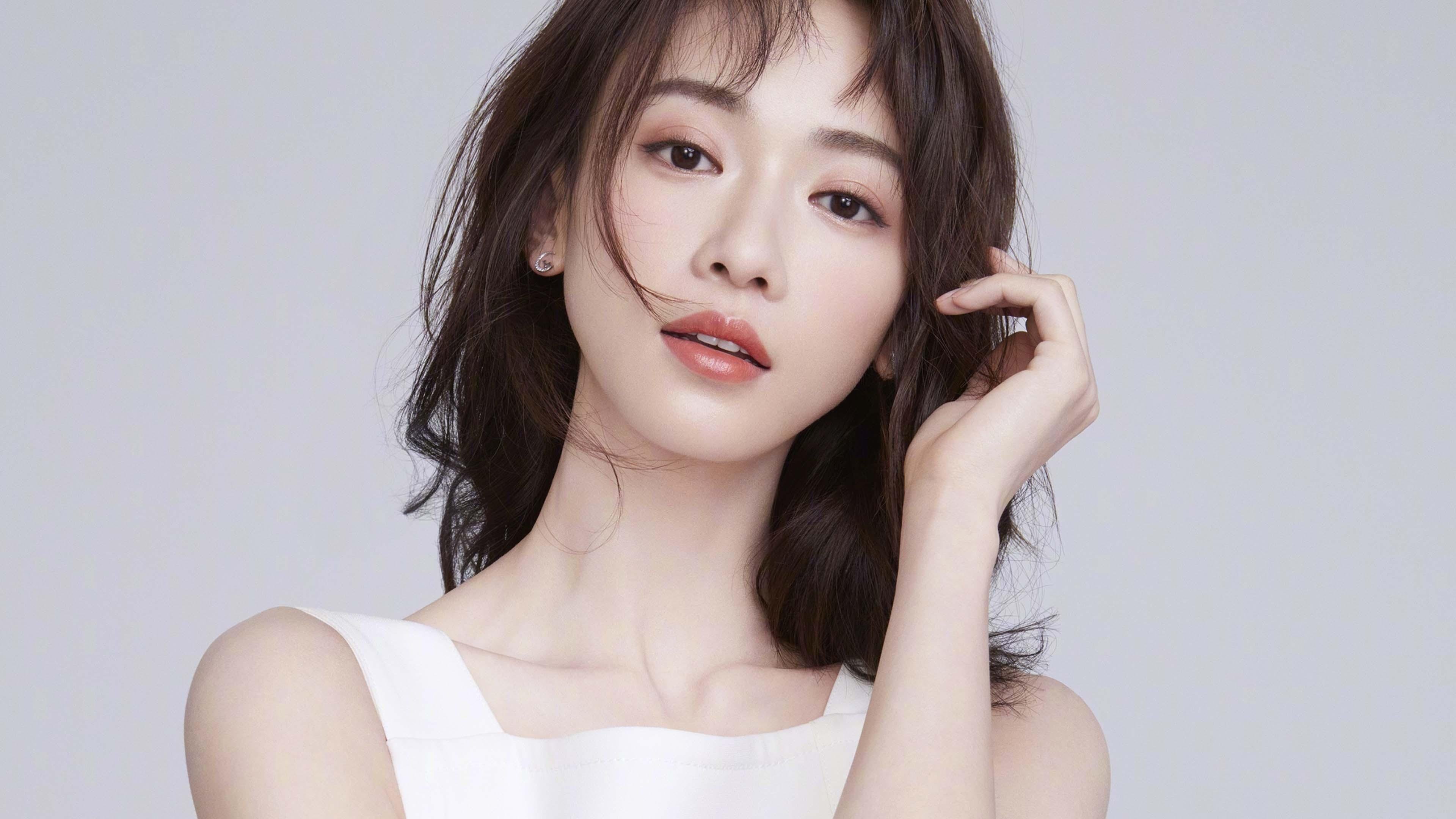 英超争冠之夜,维尼修斯关键战不手软,一剑封喉定江山